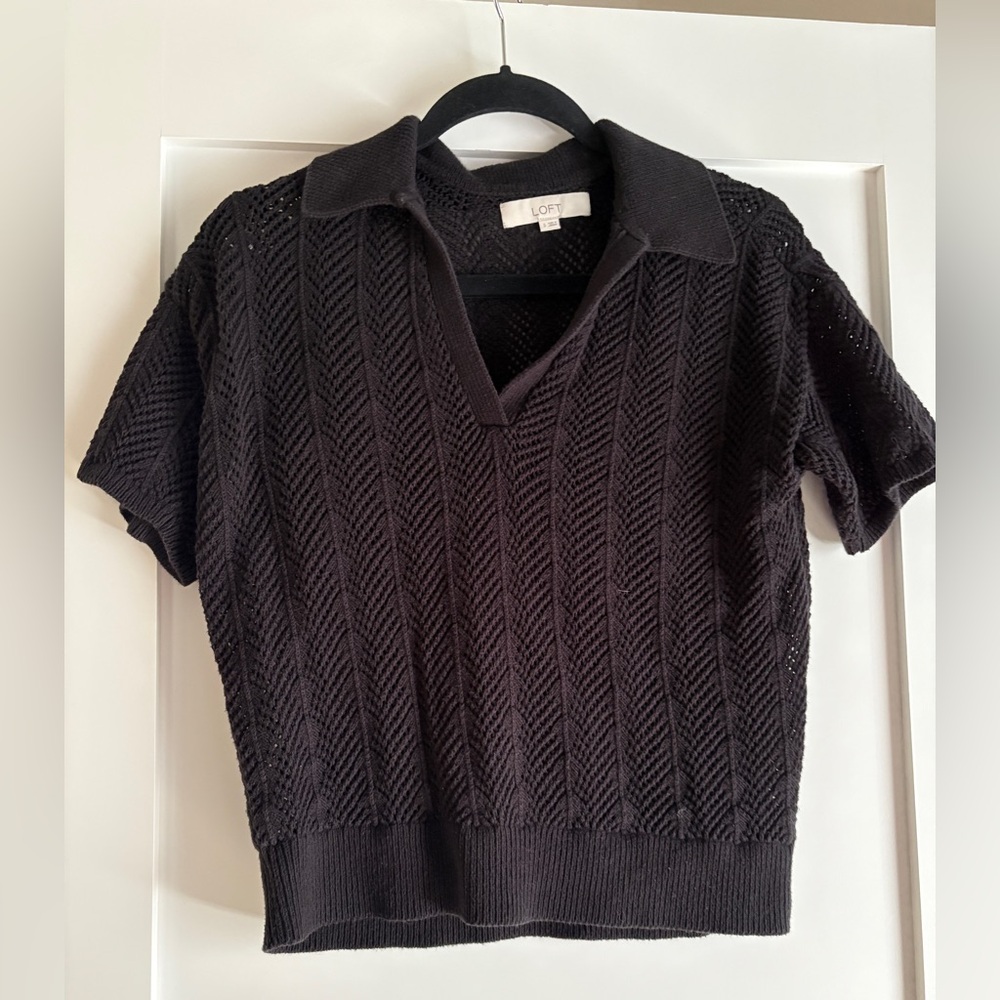 LOFT Black Textured Short Sleeve Top